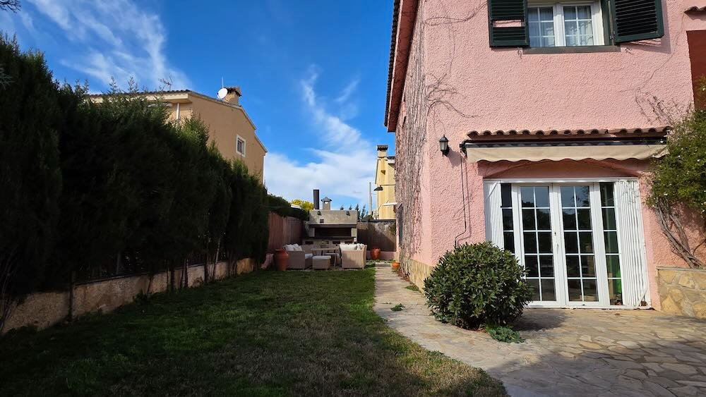 Property 2458 - Image 12